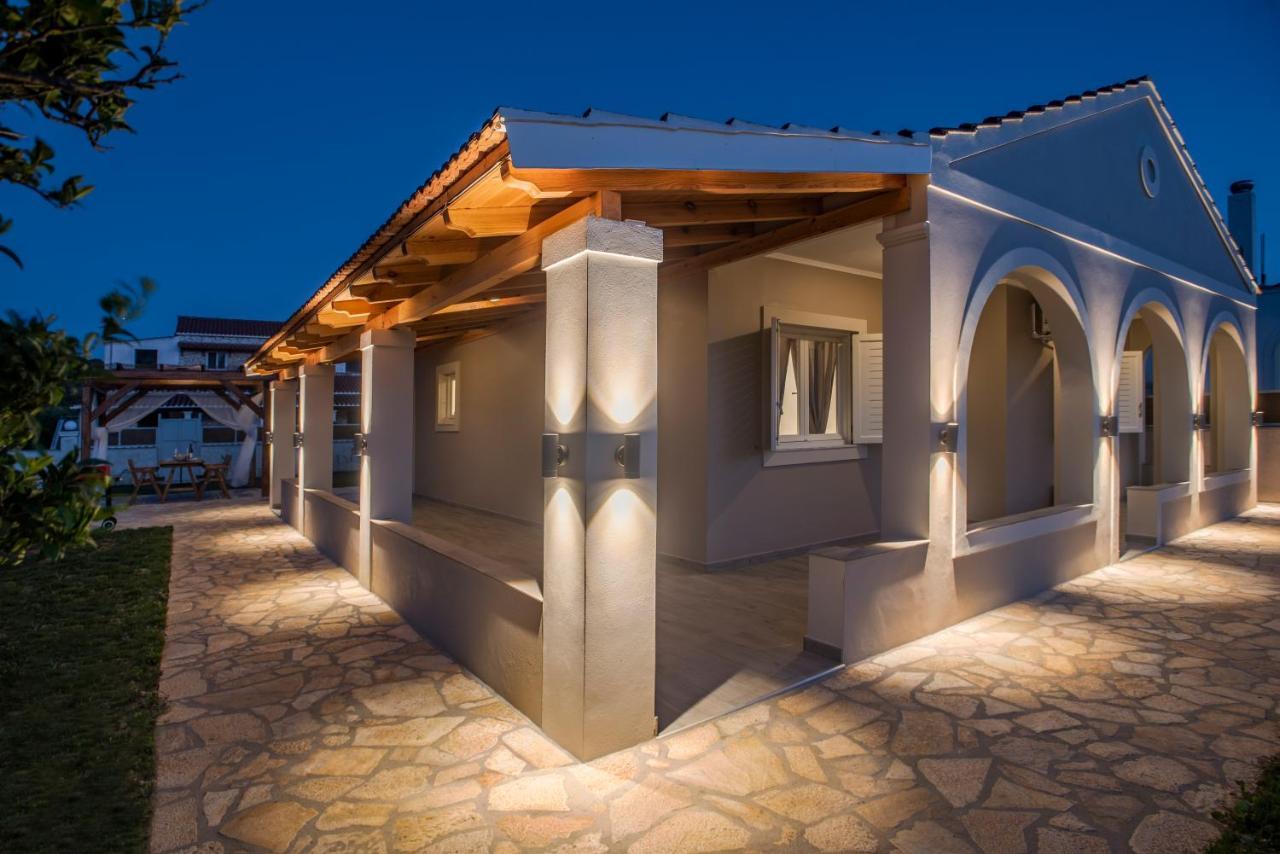 Villa Veneto Luxury Holidays Melíssia Exterior foto